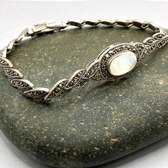 Vintage Marcasite & Mother of Pearl Link Bracelet